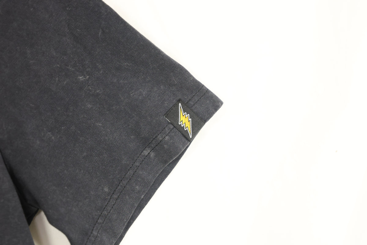 Crop Top Feminino BIGODES - Stone Wash